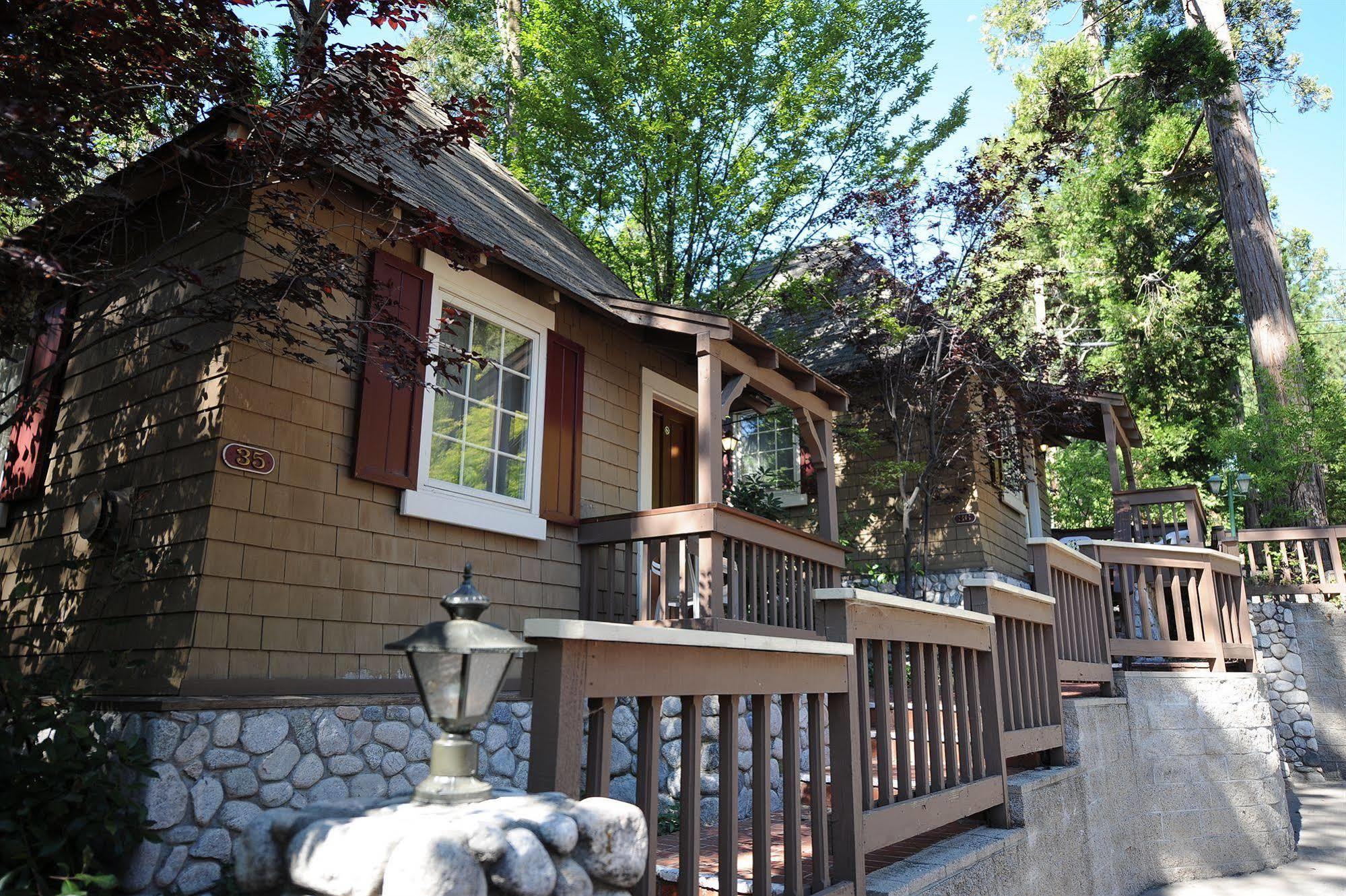 Saddleback Inn At Lake Arrowhead Exterior photo